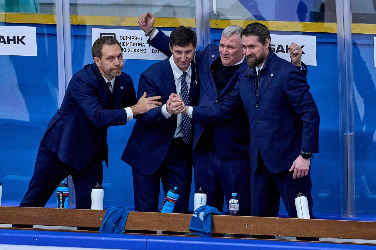 https://hcnorilsk.com/storage/legacy/images/photo-gallery/photo_2025-12-05_22-01-22.jpg